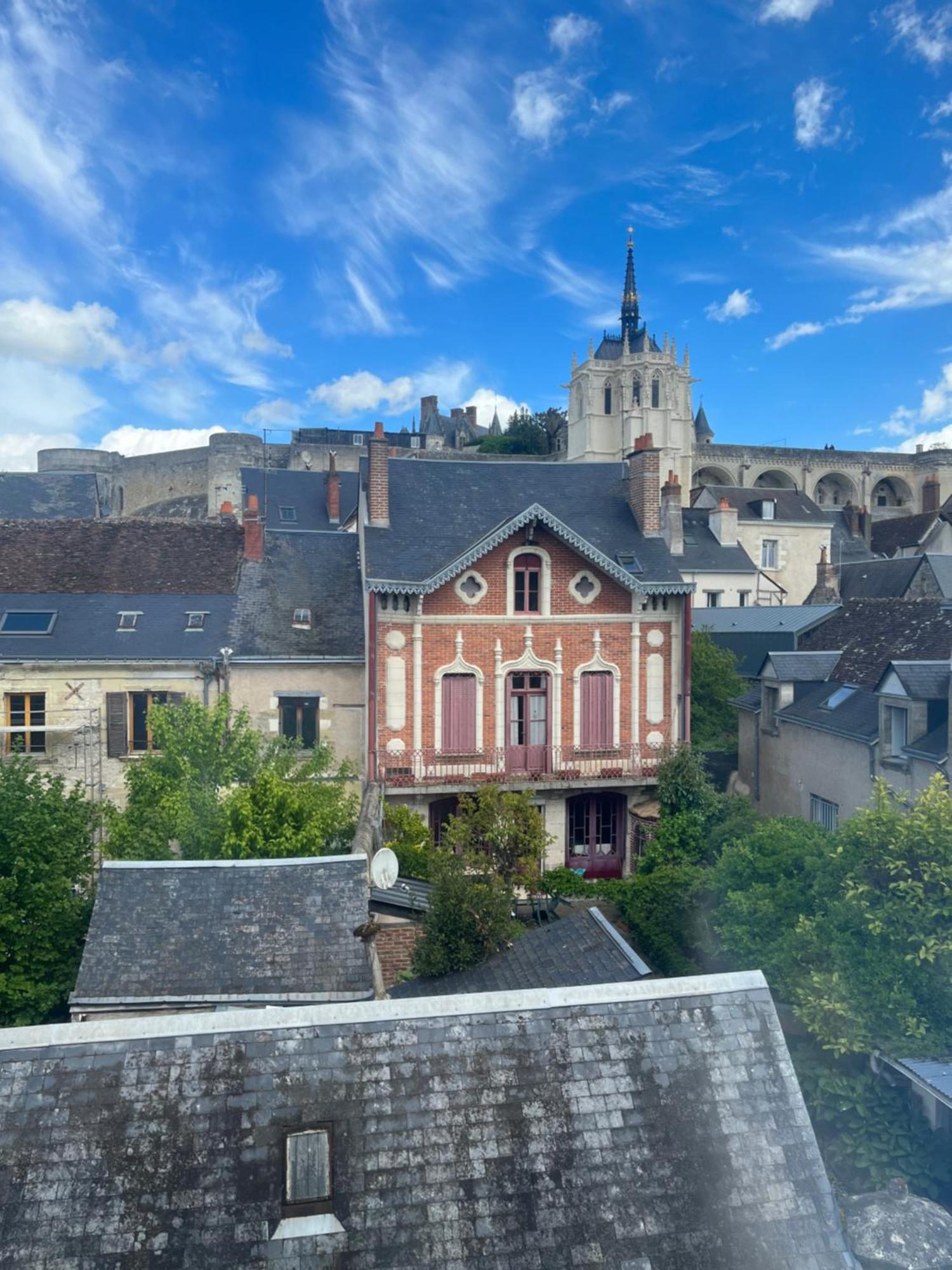 Sejour De Charme Au Boheme Apartment Amboise Exterior photo